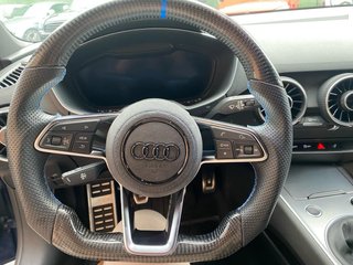 Audi TT roadster quattro