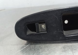 MANDO ELEVALUNAS DELANTERO DERECHO ALFA ROMEO 159