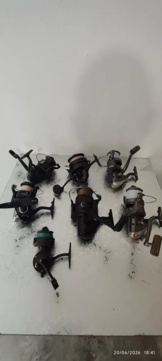 Lote de 5 cañas de pescar