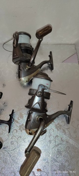 Lote de 5 cañas de pescar