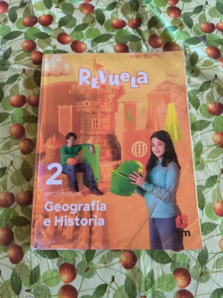 Geografía e Historia, 2 secundaria. Revuela