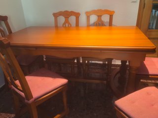 Mesa pino macizo y 6 sillas