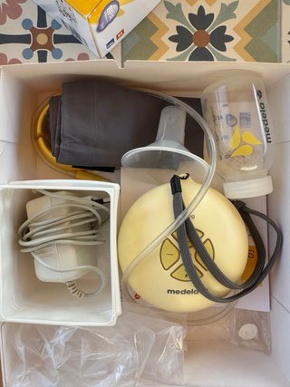 Sacaleches Medela con bolsas