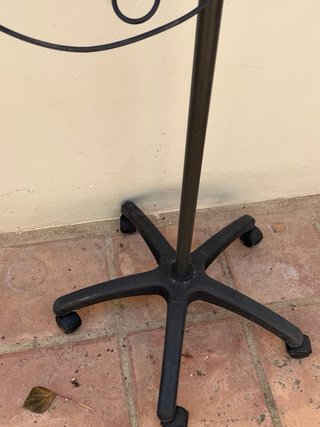 Foco portátil regulable metal