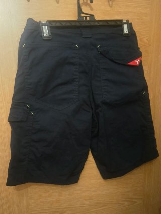 Pantalón corto trabajo TallaS  Precio no negociabl