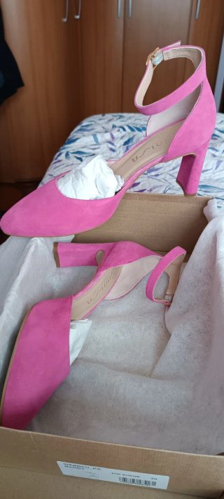 Zapatos tacón Unisa rosas