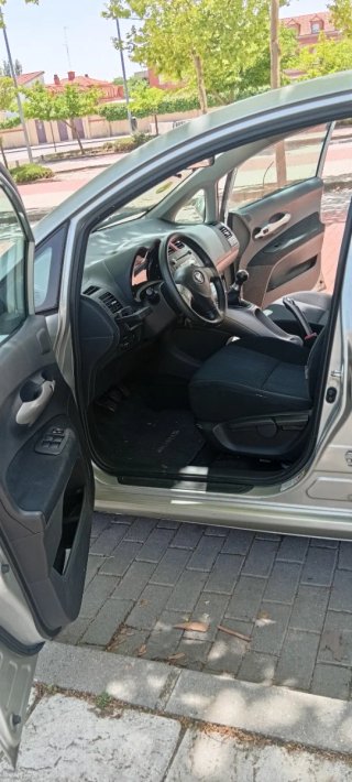 Toyota Auris 2009