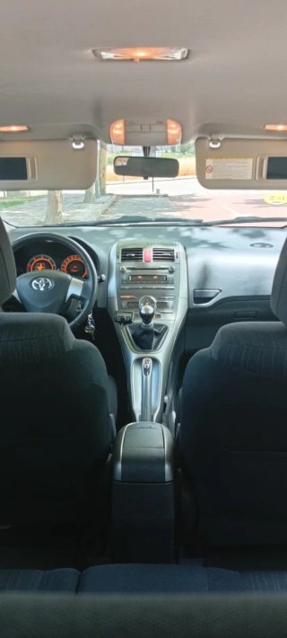Toyota Auris 2009
