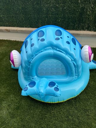 Piscina hinchable infantil azul y rosa