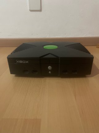 Xbox Original + 2 mandos + 5 juegos