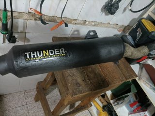 Escape Thunder Suzuki gs 500(40€) precio FINAL