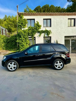 Mercedes ML 320 paquete OFF-ROAD  4Matic