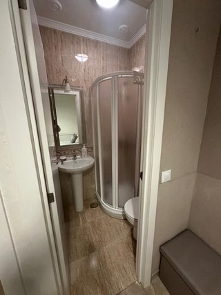 Alquilo apartmento temporada escolar en Cádiz.