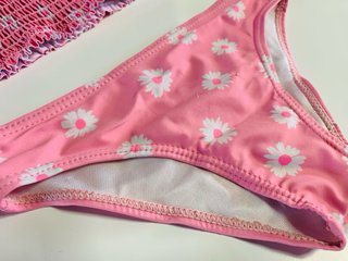 Bikini niña Riachuelo estampado flores