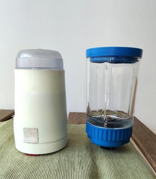 Frullatore e macinacaffè elettrico Bialetti Kiko