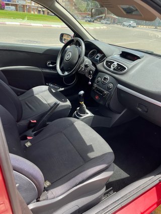Renault Clio 2006