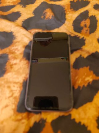 IPHONE 11 MALVA (PIEZAS/REPARAR) + FUNDA