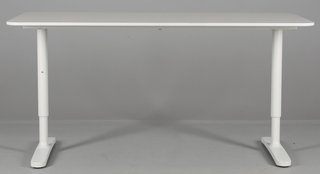 Escritorio BEKANT y Silla JÄRVFJÄLLET IKEA