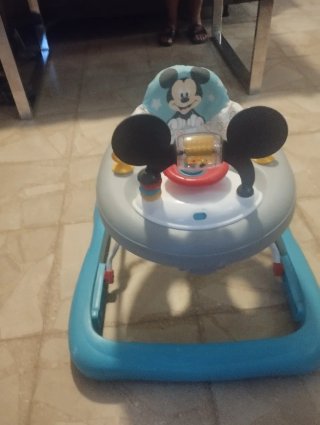 Correpasillos tacata Mickey Mouse
