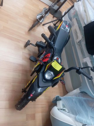 Moto infantil Aprilia
