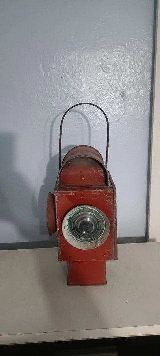 Farol de ferrocarril antiguo