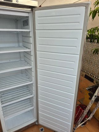 Armario Refrigerador y Congelador