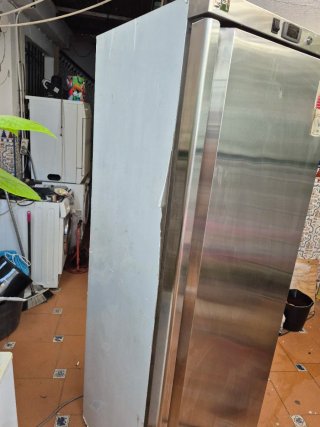 Armario Refrigerador y Congelador