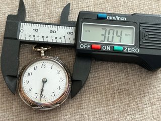 DOS RELOJES  DE BOLSILLO ANTIGUOS