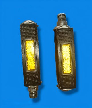 Pedales Derbi Panther Mach2. Notario  Originales