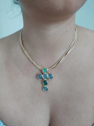 Conjunto Collar y Pendientes Cruz Piedras