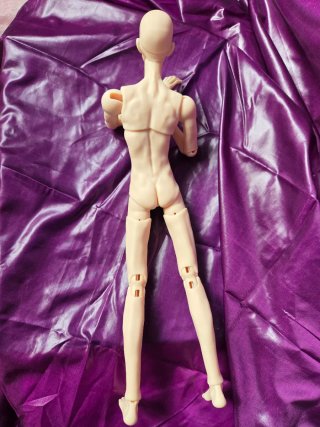 Muñeco articulado 40 cm