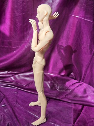 Muñeco articulado 40 cm