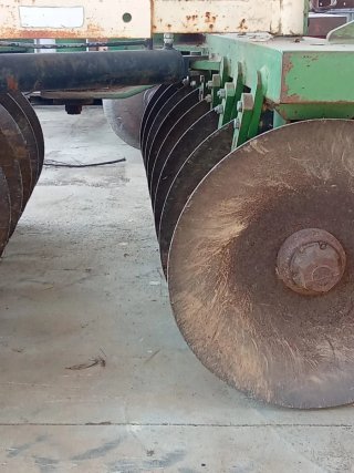Grada de discos 28 para tractor