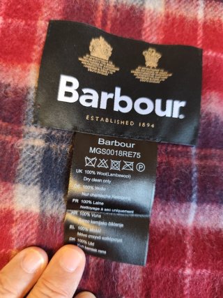 Barbour Set Regalo Bufanda y Guantes Tartán
