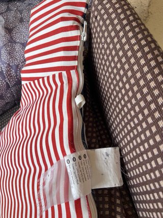 Cojín para trona de bebé a rayas