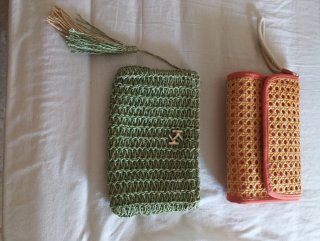 Lote 2 bolsos  naranja y rosa.   Y verde claro