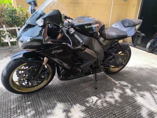 Kawasaki ZX10R 2008 Negra