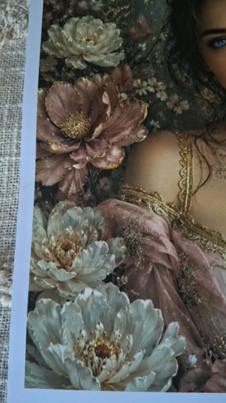 Ilustración A3 Mujer Flores