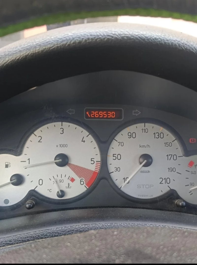 Peugeot 206 2003 - foto 1