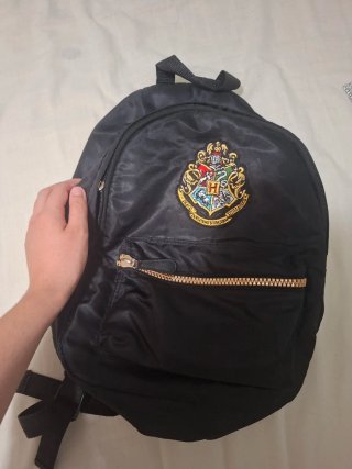 Mochila Pequeña Harry Potter Negra y Dorada