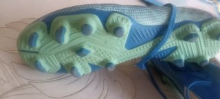 Zapatillas de tacos Puma azules y blancos