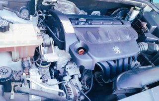 Peugeot 407 1.8 123 SR Sport