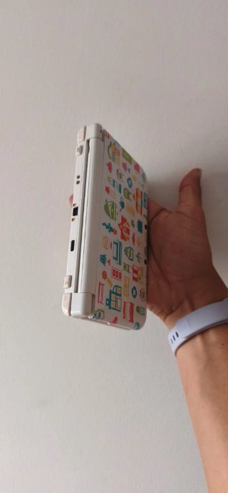 Console New Nintendo 3DS XL Animal Crossing
