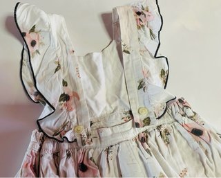 Vestido Peto Flores Elefantine