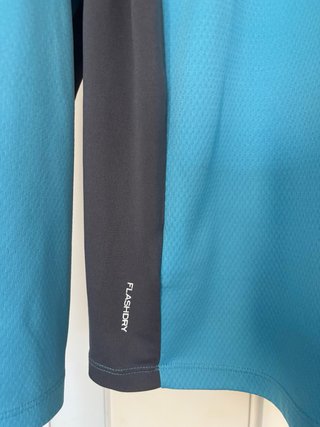 The North Face maglietta blu e grigia
