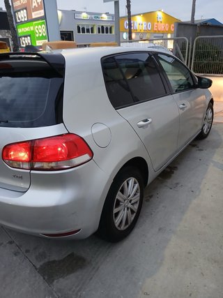 Volkswagen Golf 2010