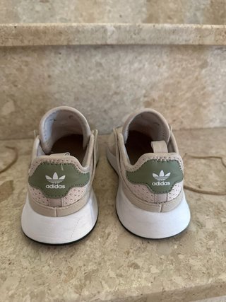 Adidas X_PLR Talla 30 Beige y verde