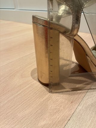 Sandalias doradas tacón plataforma talla 37