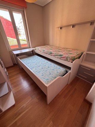 Set completo de muebles para habitación infantil