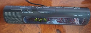 Radio Reloj Despertador Sony ICF-C760
